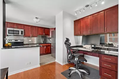 3900 N Lake Shore Drive #9B, Chicago, IL 60613 - Photo 7