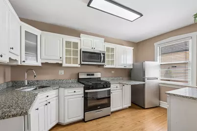 192 Waubansee Road, Riverside, IL 60546 - Photo 9