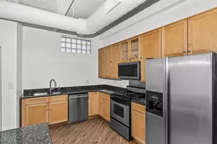 [Address not provided], Chicago, IL 60618 - Photo 5