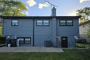 9407 Ozark Ave, Morton Grove, IL 60053 - Photo 31