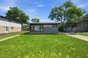 9407 Ozark Ave, Morton Grove, IL 60053 - Photo 1