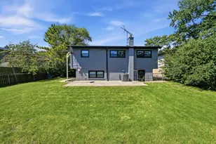 9407 Ozark Ave, Morton Grove, IL 60053 - Photo 29