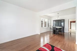2340 Harvey Ave, Berwyn, IL 60402 - Photo 7