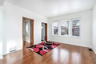 2340 Harvey Ave, Berwyn, IL 60402 - Photo 5