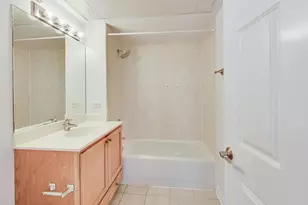 1919 S Michigan Ave, Chicago, IL 60616 - Photo 13