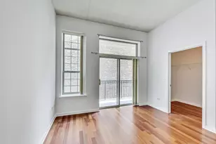 1919 S Michigan Ave, Chicago, IL 60616 - Photo 11