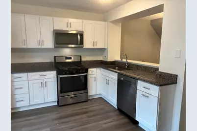 59 S Treehouse Lane S #59, Round Lake, IL 60073 - Photo 3