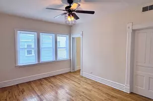 3229 N Wilton Ave, Chicago, IL 60657 - Photo 3