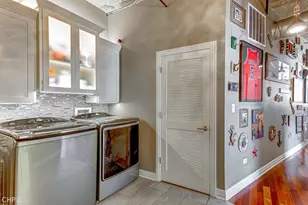 520 S State St, Chicago, IL 60605 - Photo 17