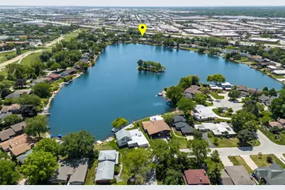 2950 Briarwood Drive W, Mount Prospect, IL 60056 - Photo 7