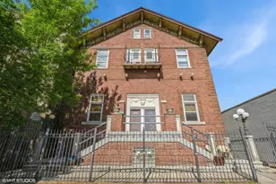 2350 N Kedzie Ave, Chicago, IL 60647 - Photo 1