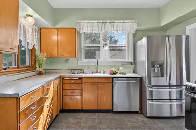 904 Kishwaukee Street, Belvidere, IL 61008 - Photo 19