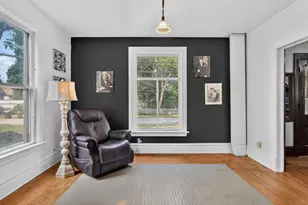 904 Kishwaukee St, Belvidere, IL 61008 - Photo 9