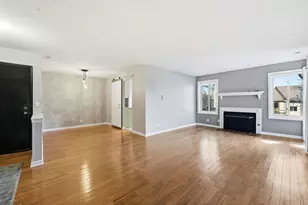 6267 Trinity Dr, Lisle, IL 60532 - Photo 3
