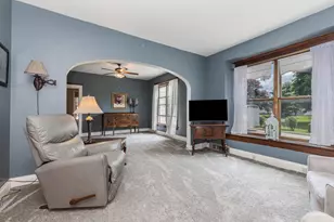 415 N 4th St, Chatsworth, IL 60921 - Photo 21