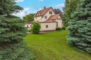 415 N 4th St, Chatsworth, IL 60921 - Photo 5