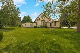 415 N 4th St, Chatsworth, IL 60921 - Photo 13