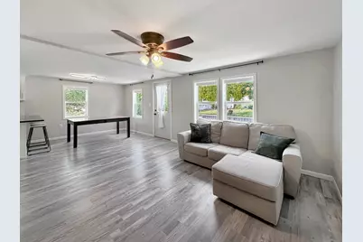 1210 Sun Vu Drive, Freeport, IL 61032 - Photo 13