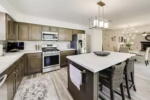 3308 Wembley Dr, Zion, IL 60099 - Photo 11