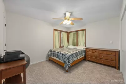 287 Holiday Drive, Lake Holiday, IL 60552 - Photo 13