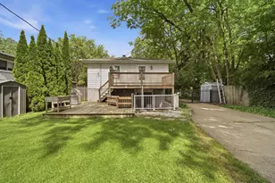 1804 Winthrop Rd, Highland Park, IL 60035 - Photo 15
