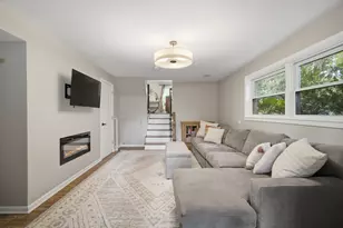 1804 Winthrop Rd, Highland Park, IL 60035 - Photo 13