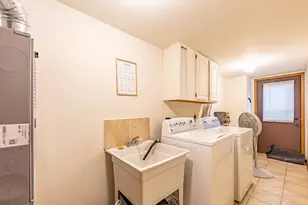 1083 Kane St, South Elgin, IL 60177 - Photo 17