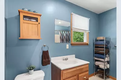 111 Eastwood Avenue, Port Barrington, IL 60010 - Photo 15