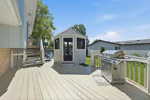 18601 Becker Terrace, Country Club Hills, IL 60478 - Photo 21