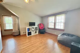 440 W 2nd St, Oglesby, IL 61348 - Photo 23