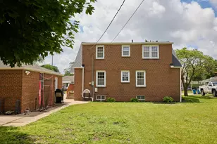 440 W 2nd St, Oglesby, IL 61348 - Photo 29