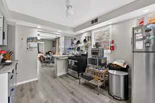 1726 N Sawyer Ave, Chicago, IL 60647 - Photo 19