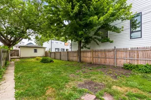 1726 N Sawyer Ave, Chicago, IL 60647 - Photo 35