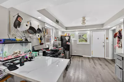 1726 N Sawyer Avenue, Chicago, IL 60647 - Photo 17
