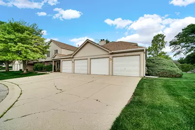 7000 Newport Drive #204, Woodridge, IL 60517 - Photo 1