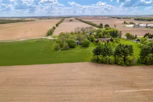 10562 Town Hall Rd, Belvidere, IL 61008 - Photo 65