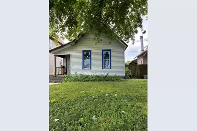 521 3rd Avenue S, Clinton, IA 52732 - Photo 1