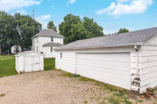 614 E Ash St, Chatsworth, IL 60921 - Photo 47