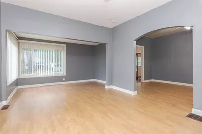 614 E Ash Street, Chatsworth, IL 60921 - Photo 13