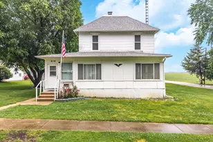 614 E Ash St, Chatsworth, IL 60921 - Photo 41