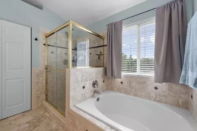 3600 Chadwick Lane, Lake in the Hills, IL 60156 - Photo 17