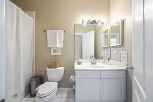 6225 S Kenwood Ave, Chicago, IL 60637 - Photo 15