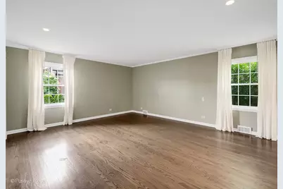 521 Pamela Circle, Hinsdale, IL 60521 - Photo 13