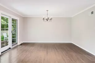521 Pamela Cir, Hinsdale, IL 60521 - Photo 5