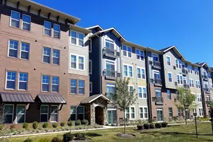 700 E Algonquin Rd, Schaumburg, IL 60173 - Photo 1