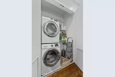 2437 W Jackson Boulevard, Chicago, IL 60612 - Photo 25