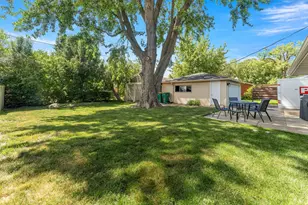 317 Fairlane Dr, Joliet, IL 60435 - Photo 23