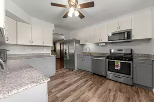 317 Fairlane Dr, Joliet, IL 60435 - Photo 11