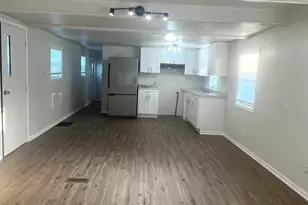 9001 S Cicero Ave, Oak Lawn, IL 60453 - Photo 3