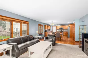 3S665 Virginia Ave, Warrenville, IL 60555 - Photo 9